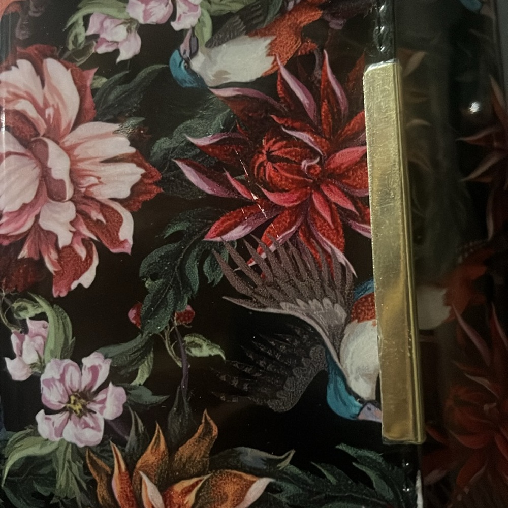 Black floral wallet Mundi ecofriendly sz m wristlet - Picture 3 of 9